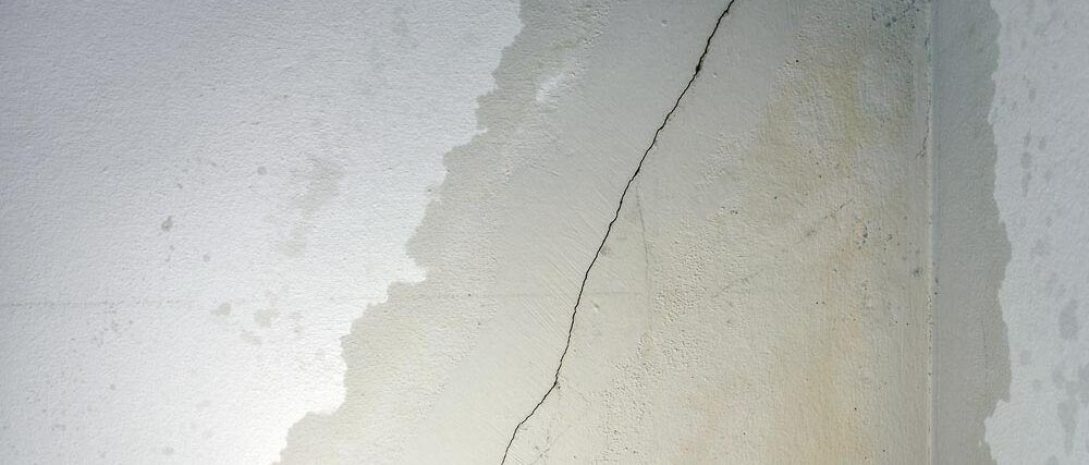 Water stains on a slab Yukon, OK